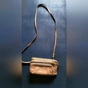 Vintage Danier cross body purse/wallet.